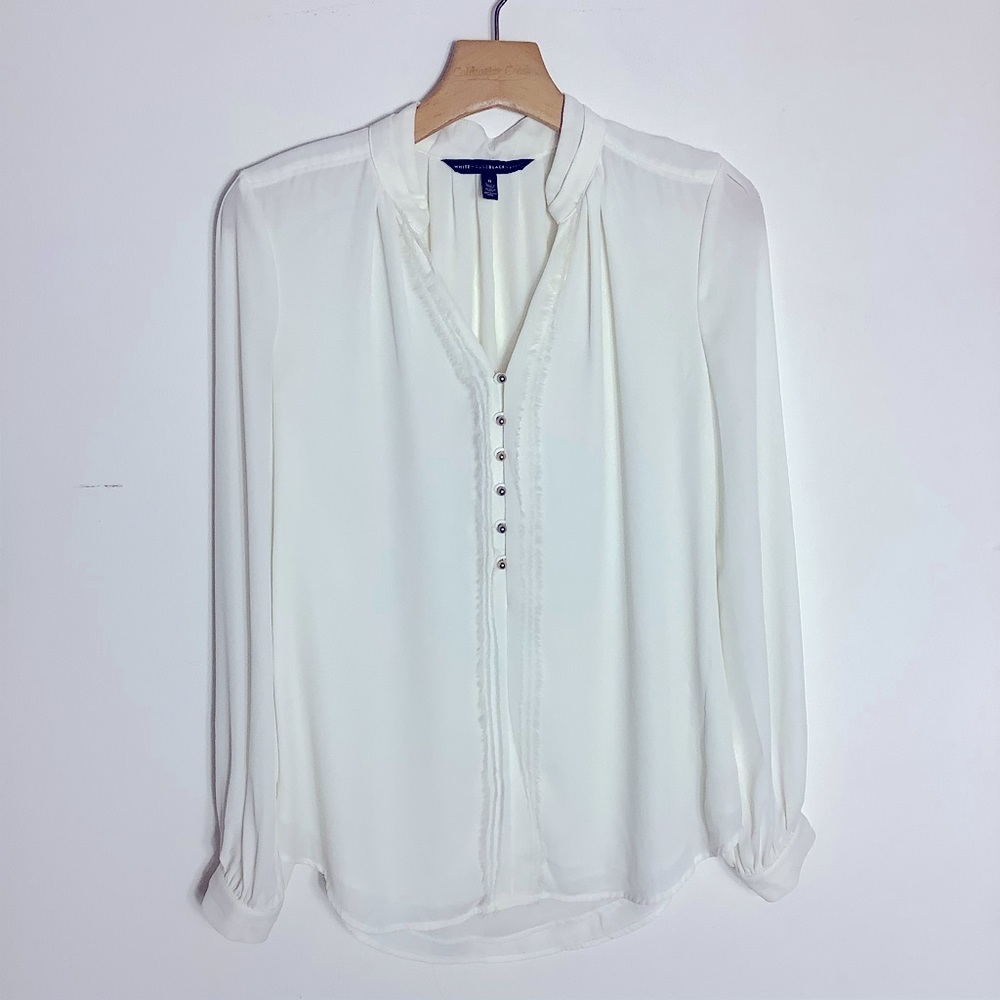White House Black Market Cream long Sleeves Career Blouse
